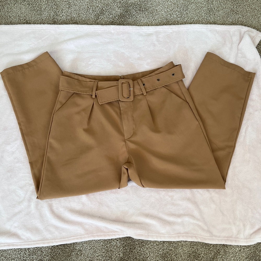 Women’s Light Short Spring Brown Khaki Chino Office Pants with Matching Belt
